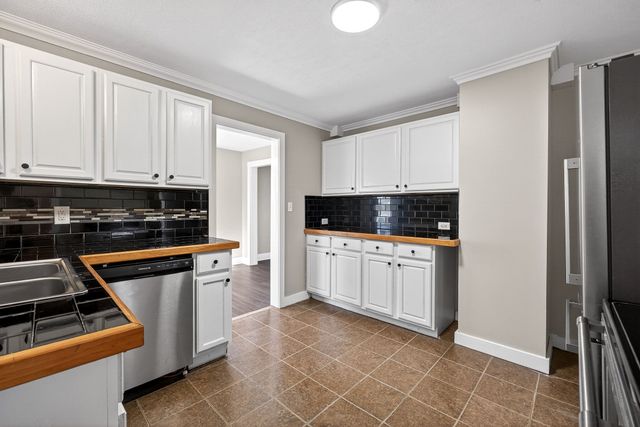 411 Hooper St, Smithville, TN 37166