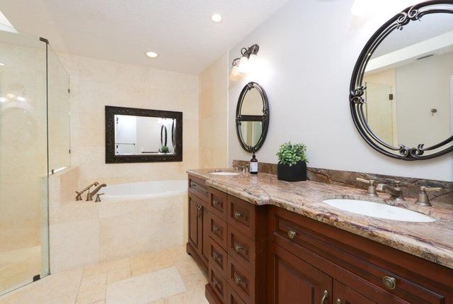 400 Seaside Lane, Juno Beach, FL 33408
