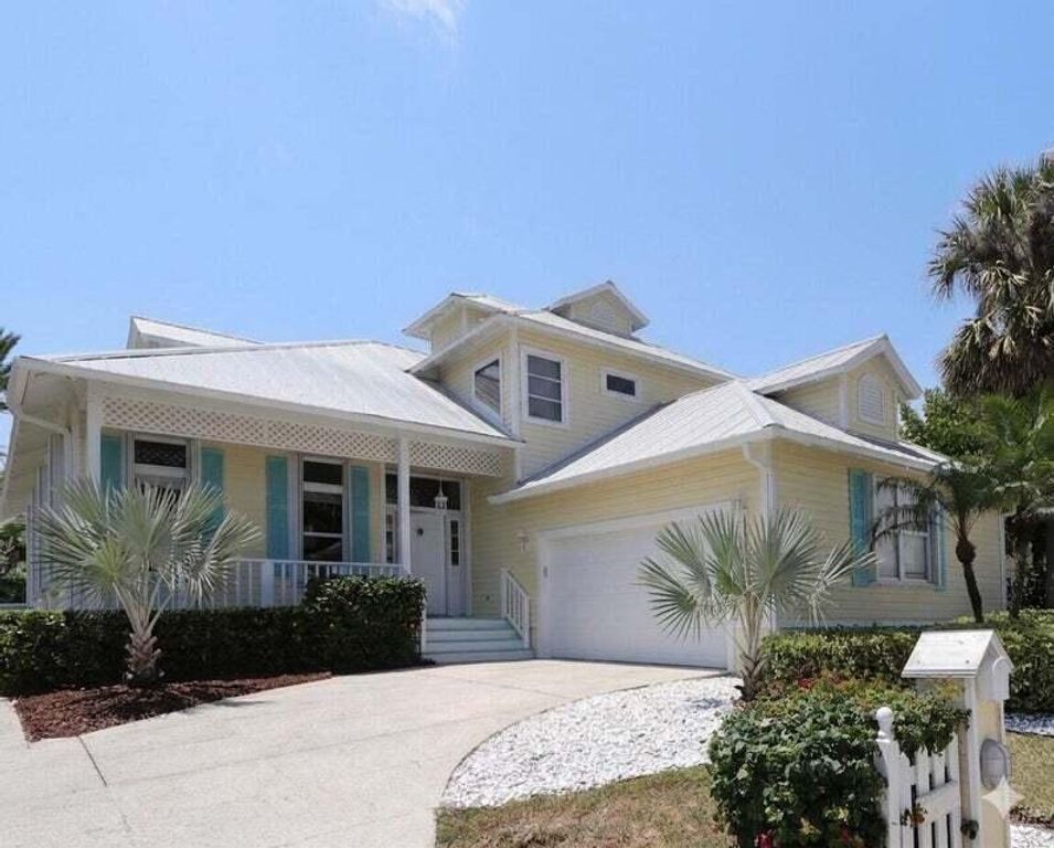 400 Seaside Lane, Juno Beach, FL 33408