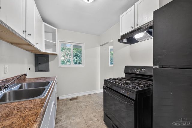 8760 Grenada Drive, Springfield Twp., OH 45231