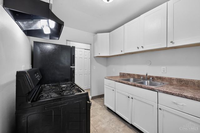 8760 Grenada Drive, Springfield Twp., OH 45231