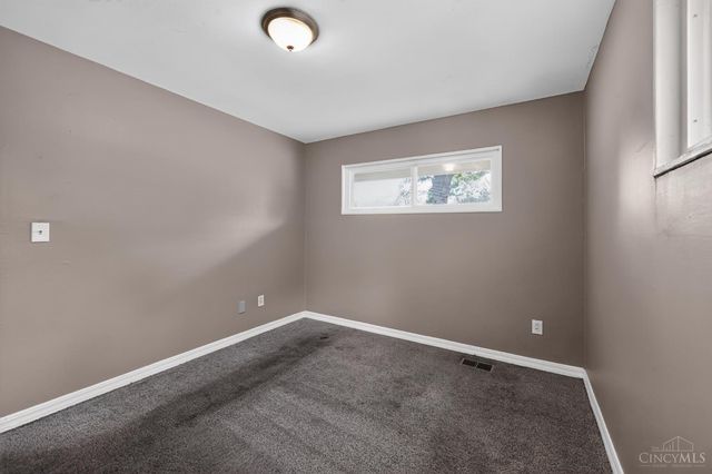 8760 Grenada Drive, Springfield Twp., OH 45231