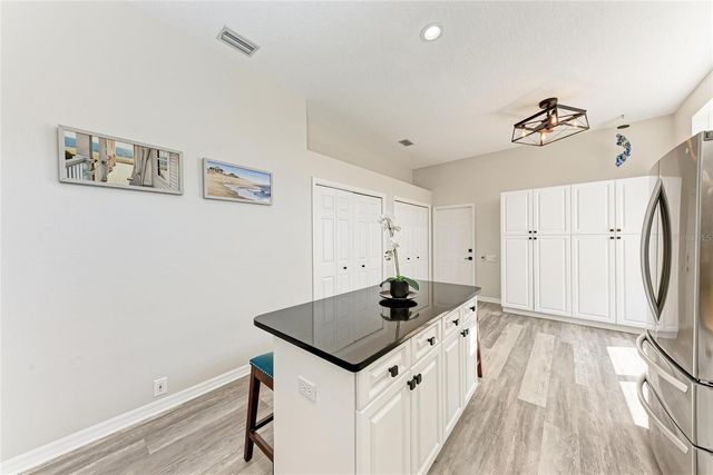 6726 HICKORY HAMMOCK CIRCLE, Bradenton, FL 34202