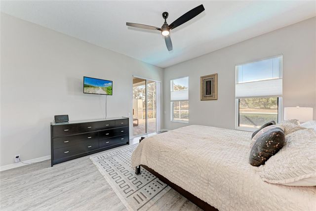 6726 HICKORY HAMMOCK CIRCLE, Bradenton, FL 34202