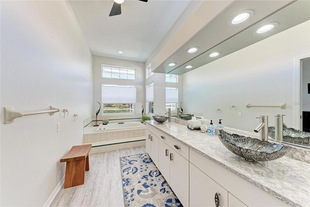 6726 HICKORY HAMMOCK CIRCLE, Bradenton, FL 34202