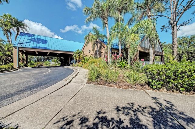 6726 HICKORY HAMMOCK CIRCLE, Bradenton, FL 34202