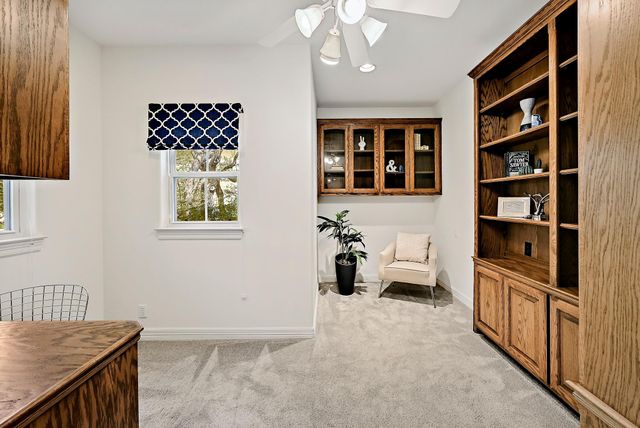 22 Hedgebrook WAY, The Hills, TX 78738