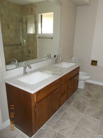 1247 Abbotsbury, Universal City, TX 78148