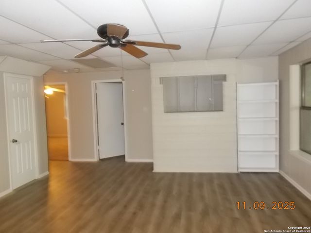 1247 Abbotsbury, Universal City, TX 78148