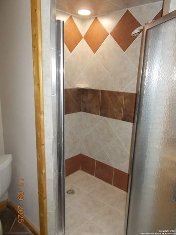 1247 Abbotsbury, Universal City, TX 78148