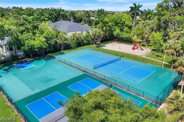 9830 Mar Largo CIR, Fort Myers, FL 33919