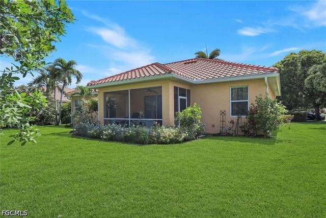 9830 Mar Largo CIR, Fort Myers, FL 33919