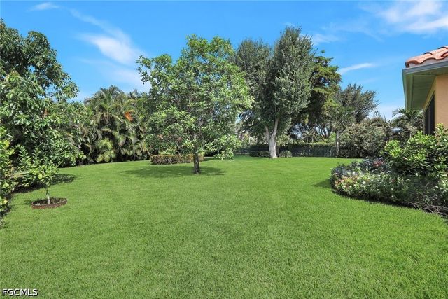 9830 Mar Largo CIR, Fort Myers, FL 33919