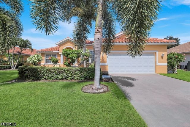 9830 Mar Largo CIR, Fort Myers, FL 33919