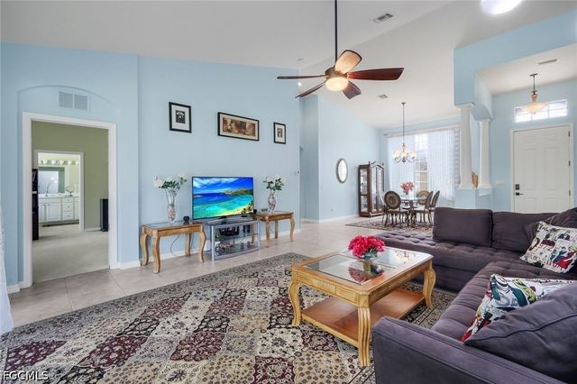 9830 Mar Largo CIR, Fort Myers, FL 33919