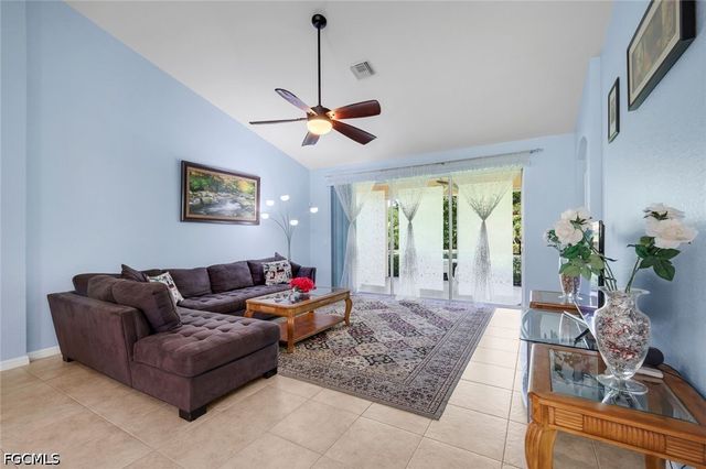 9830 Mar Largo CIR, Fort Myers, FL 33919