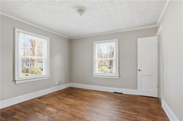 868 Rochelle Drive SW, Atlanta, GA 30310