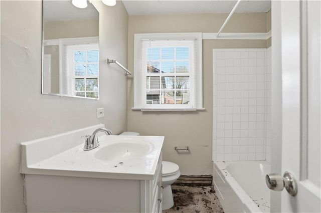 868 Rochelle Drive SW, Atlanta, GA 30310