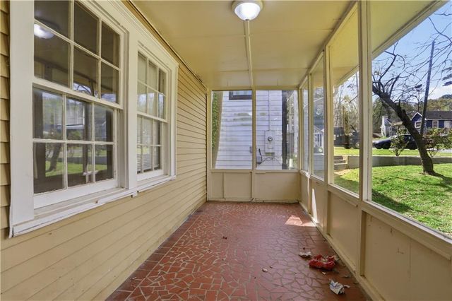 868 Rochelle Drive SW, Atlanta, GA 30310