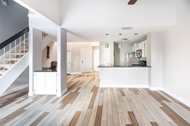 3414 Country Club Drive W 232, Irving, TX 75038