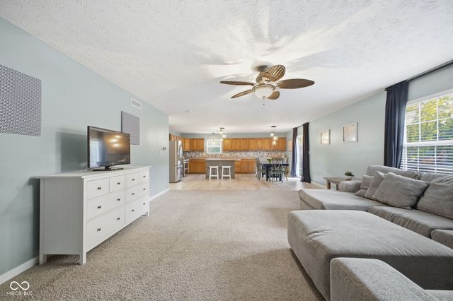 13804 Black Canyon Court, Fishers, IN 46038