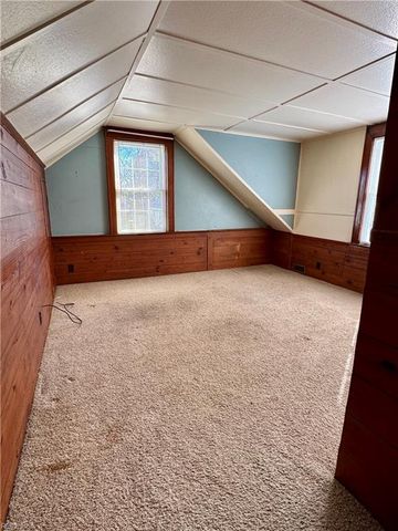 19 Bonita DR, Hampton, VA 23664