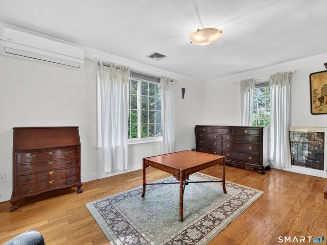 2 Larchwood Lane, East Lyme, CT 06333