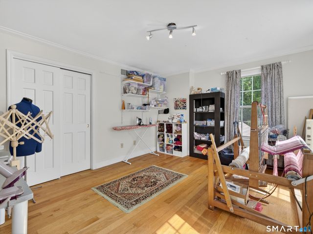2 Larchwood Lane, East Lyme, CT 06333