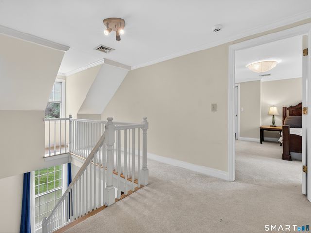 2 Larchwood Lane, East Lyme, CT 06333
