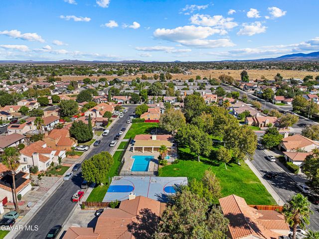 37666 Scomar Street, Palmdale, CA 93550