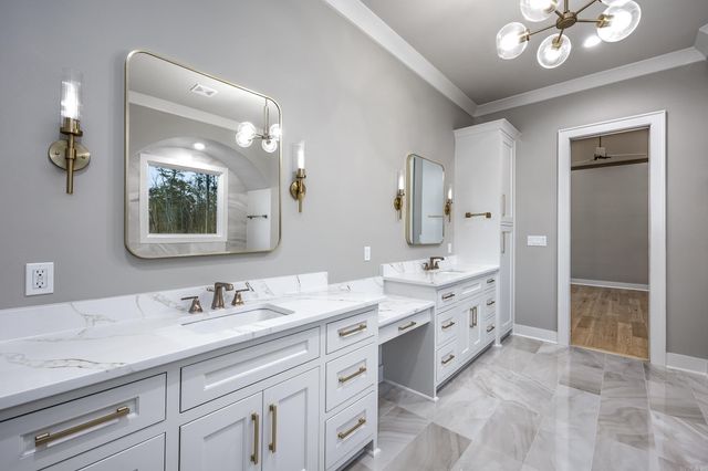 33 Mereville Place, Little Rock, AR 72223