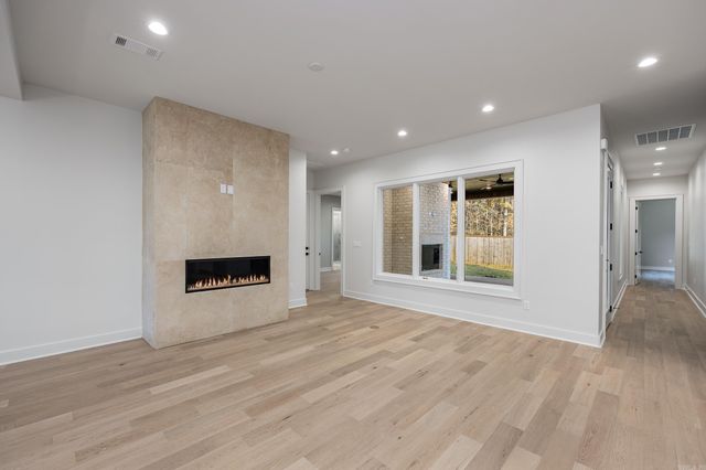 33 Mereville Place, Little Rock, AR 72223