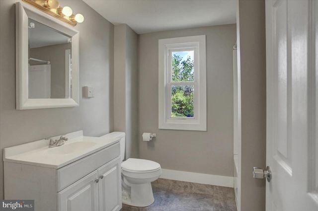 219-221 GARFIELD ST, Chambersburg, PA 17201