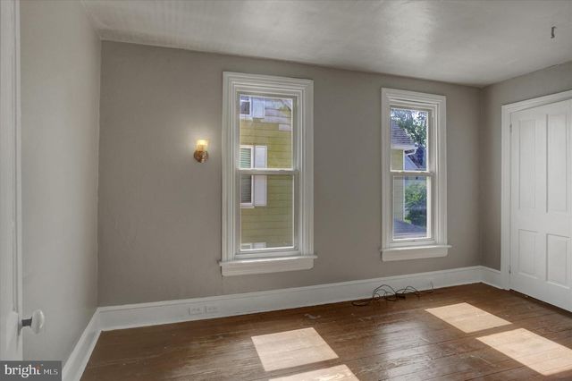 219-221 GARFIELD ST, Chambersburg, PA 17201