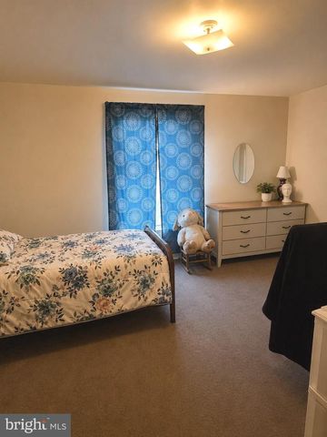 219-221 GARFIELD ST, Chambersburg, PA 17201