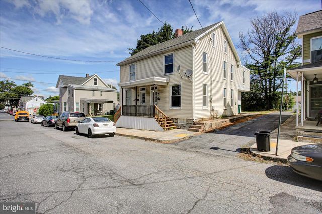 219-221 GARFIELD ST, Chambersburg, PA 17201