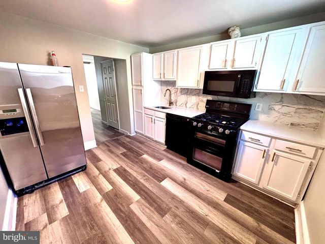 937 NEW YORK AVE, Trenton, NJ 08638