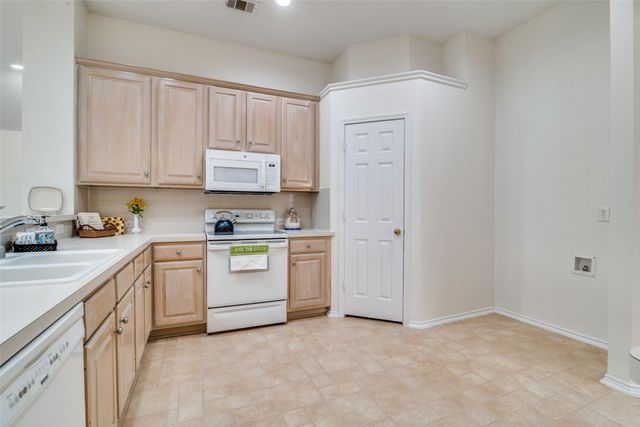 2185 Crestlake Drive, Rockwall, TX 75087