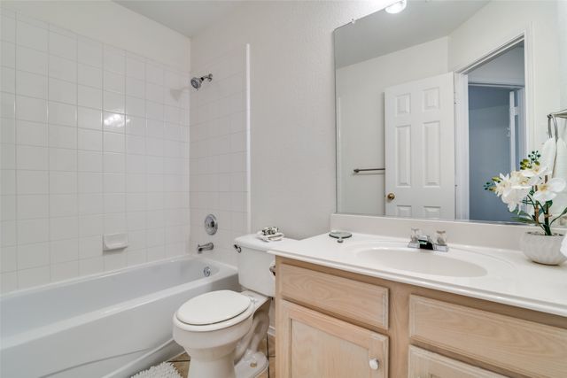 2185 Crestlake Drive, Rockwall, TX 75087