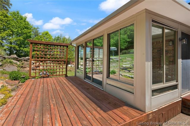 3028 Barrington Court, New Albany, IN 47150