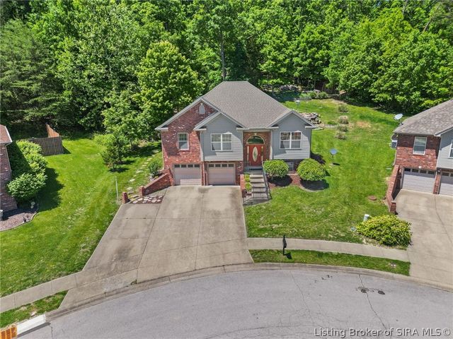 3028 Barrington Court, New Albany, IN 47150