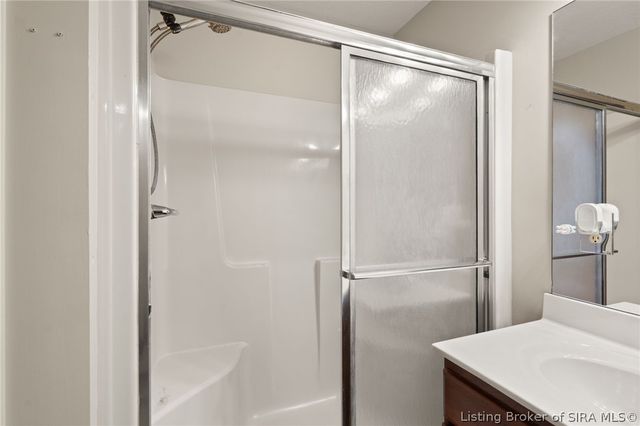 3028 Barrington Court, New Albany, IN 47150