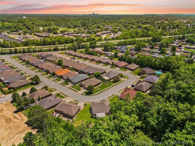 3028 Barrington Court, New Albany, IN 47150