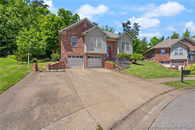 3028 Barrington Court, New Albany, IN 47150