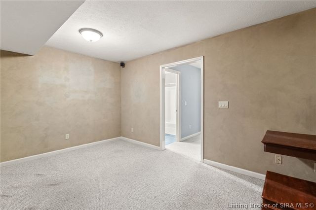 3028 Barrington Court, New Albany, IN 47150