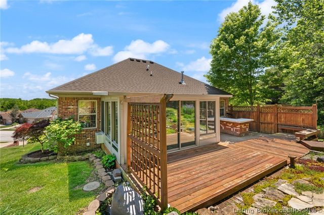 3028 Barrington Court, New Albany, IN 47150