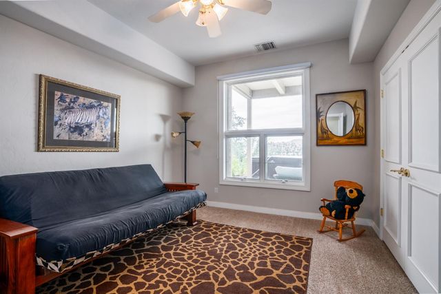 22113 Oak Glen Lane, Friant, CA 93626
