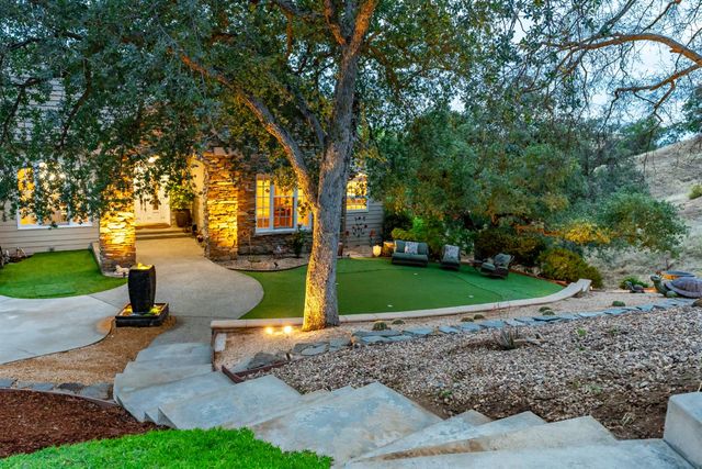 22113 Oak Glen Lane, Friant, CA 93626