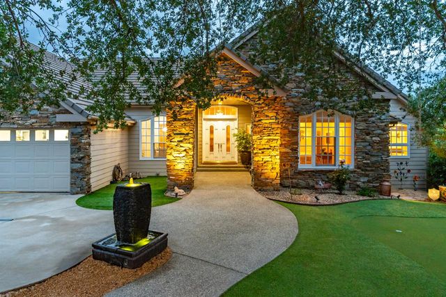 22113 Oak Glen Lane, Friant, CA 93626