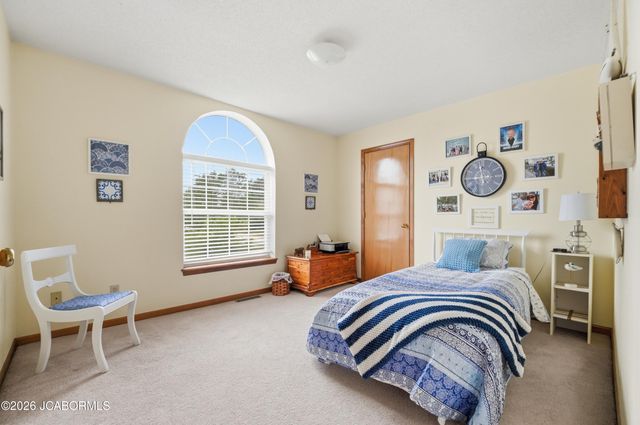 3704 TRIPLE CROWN DRIVE, Columbia, MO 65202